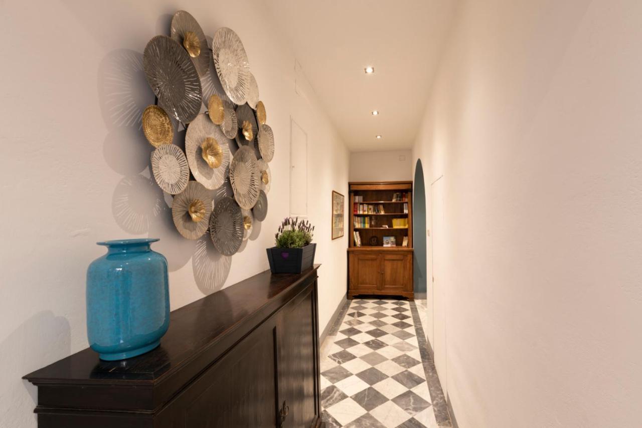 Dimora D'azeglio With Private Patio Apartamento